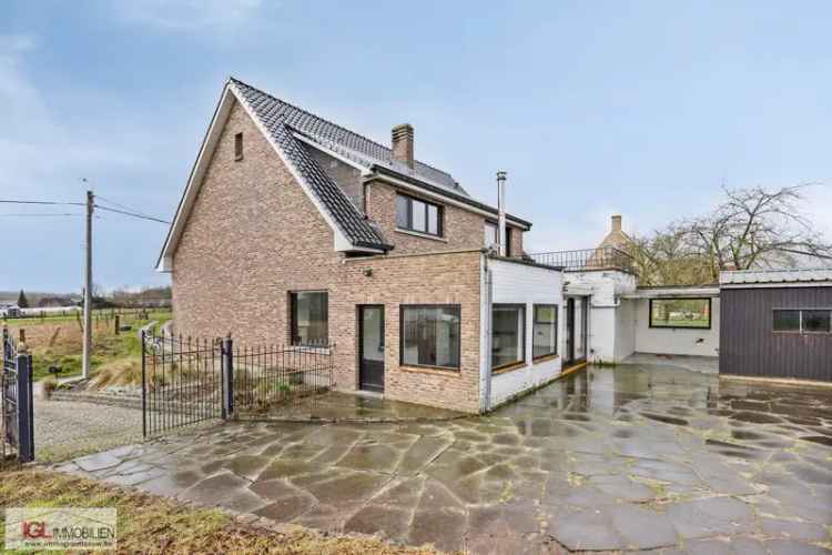 Huur charmante villa met ruime tuin in Lennik