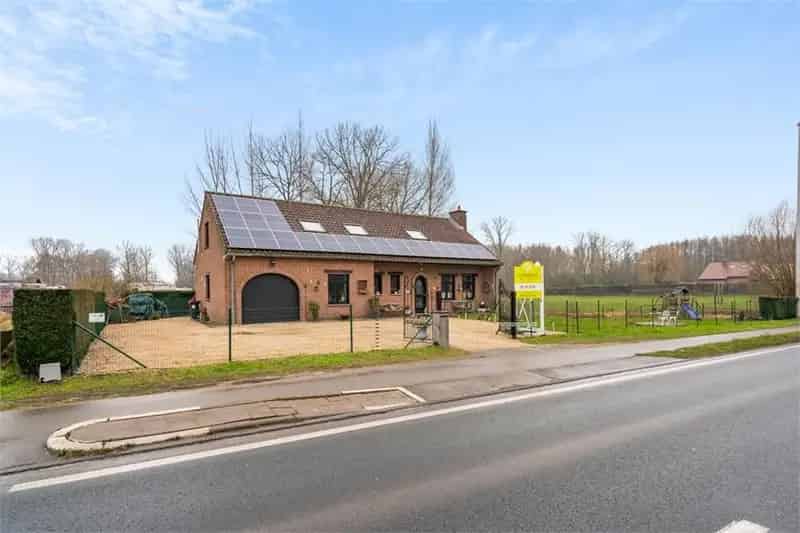 Huis te koop Lierde 4 slaapkamers 2 badkamers Zonnepanelen