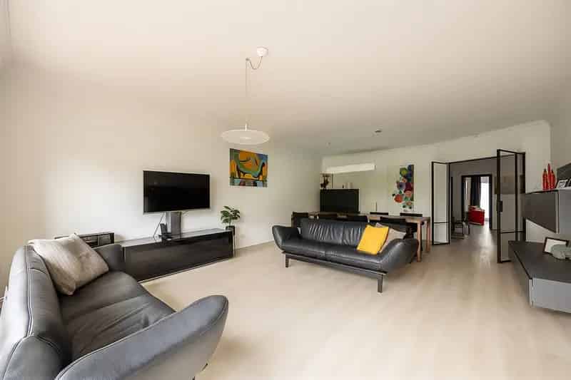 Gerenoveerd Appartement te koop in Deurne Zuid