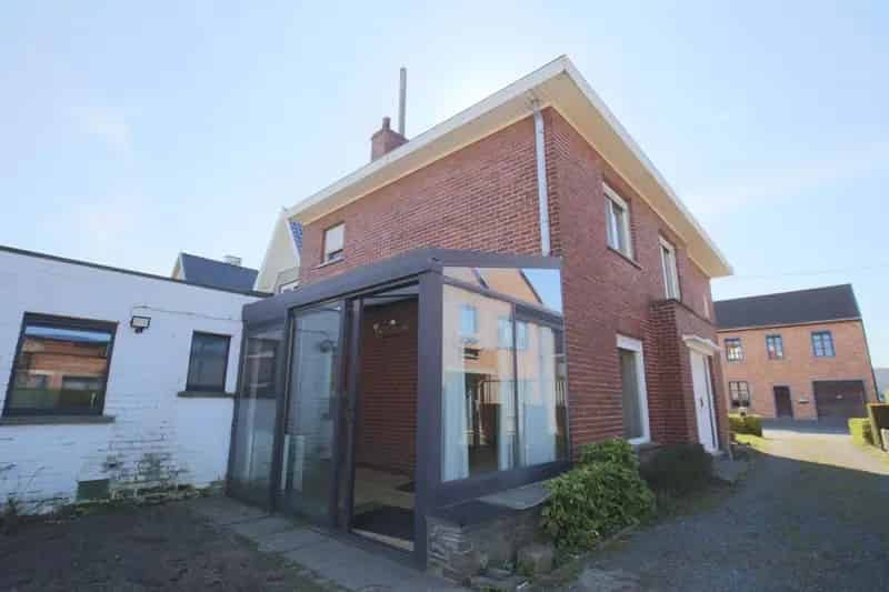 Halfopen Bebouwing: Ruime gezinswoning