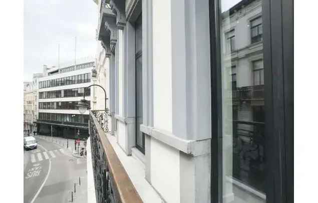 Huur 1 Slaapkamer Appartement Brussel 65m² Balkon