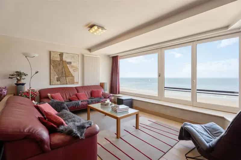 Appartement te koop Zeedijk: Luxueus met Zeezicht