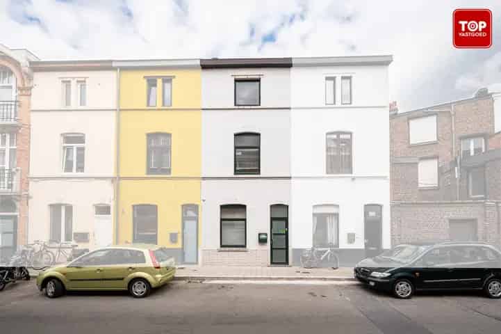 Huis te koop Gent: te renoveren woning nabij historisch centrum en natuur