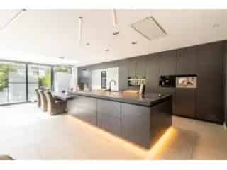 Luxe Villa te Koop Edegem 7 slaapkamers Zwembad