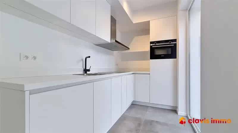 Gerenoveerde Bel-	Etage Woning