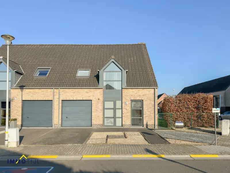 Huis te koop 4 slaapkamers Garage Tuin Rustige woonwijk