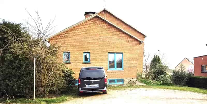 Ruime Woning met Tuin en Apart Appartement