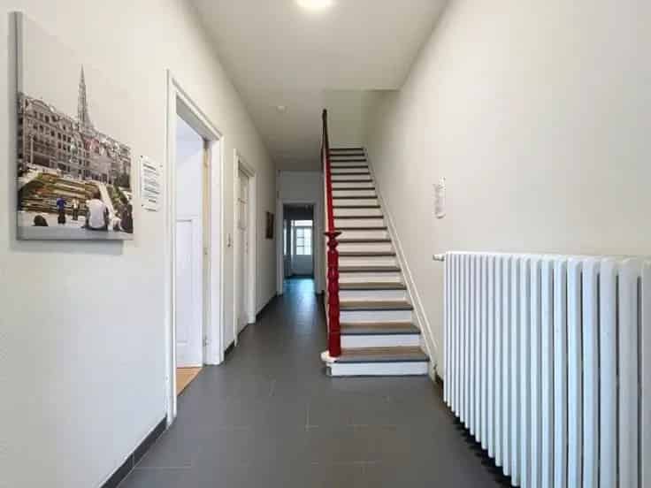 Appartementsblok te Koop Anderlecht 2 Eenheden Tuin 285m2