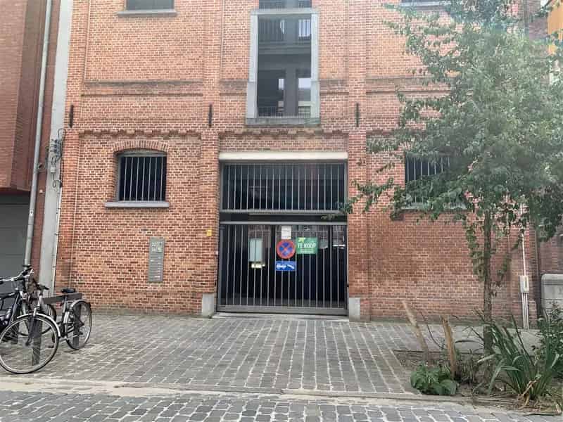 Garage te Huur Antwerpen Eilandje