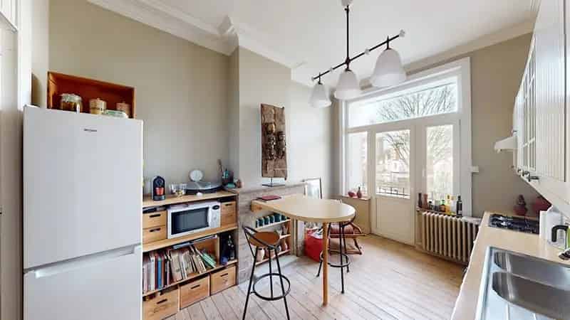 Appartement te Forest 1 slaapkamer 85m2