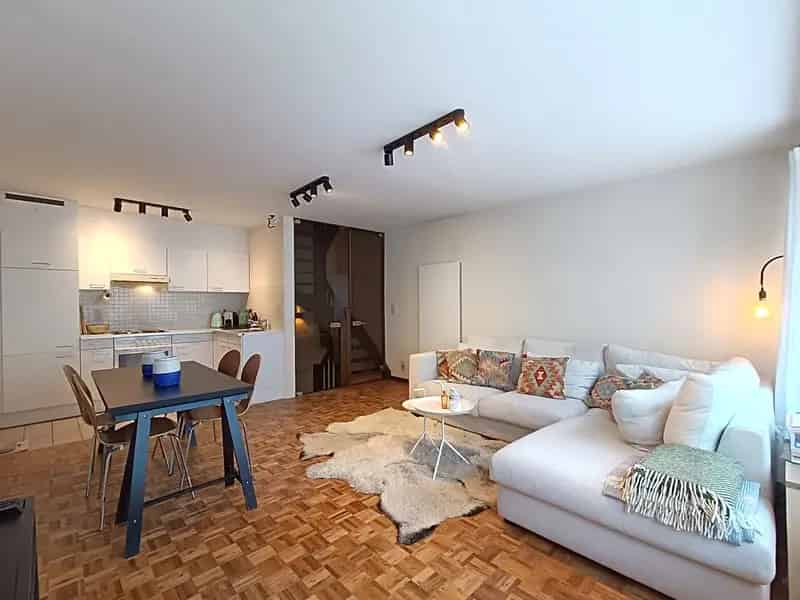 Huis te Koop Heist: Instapklare Woning met Garage Nabij Zee