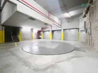 Parking te koop Brussel - Garagebox -2300kg - 175m
