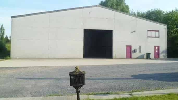 Magazijn te huur Ronse 1537m2