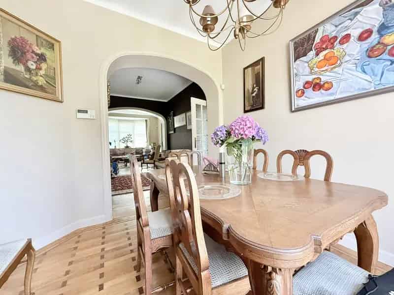 Herenhuis Schaarbeek Ruime Familie Woning Zonnepanelen