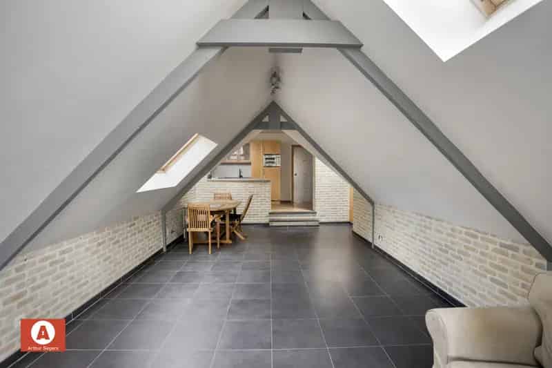 Appartement te huur Londerzeel: 124m², 3 slaapkamers, terras & parking