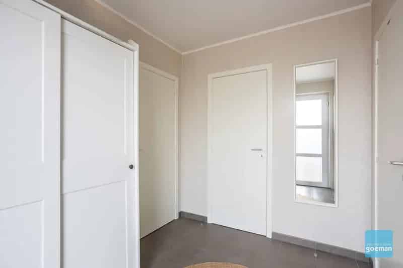 Appartement te huur Overmere 2 slaapkamers groot terras