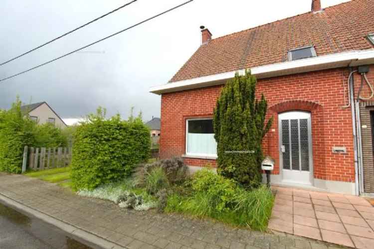 Woning te koop Oostrozebeke