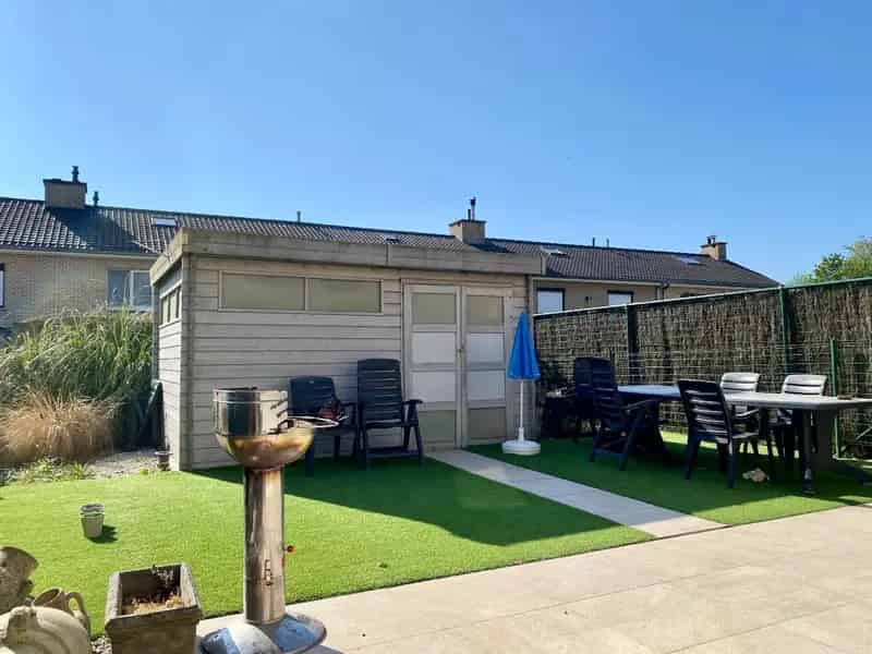 Huis te koop: Instapklare gezinswoning in rustige straat