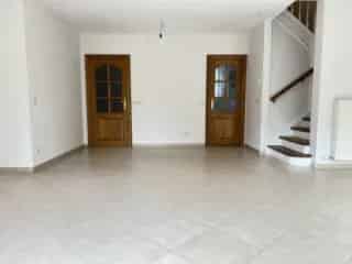 Villa te huur Lasne 4 slaapkamers 180m² tuin parking