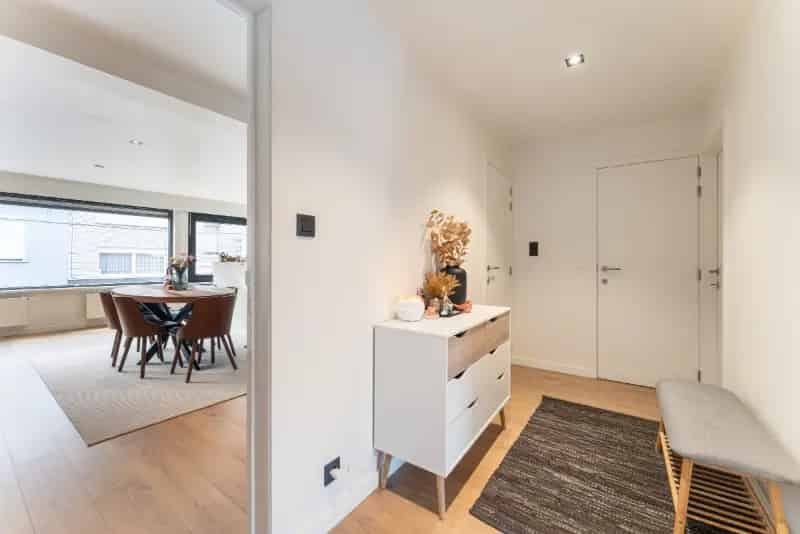 Appartement te Huur 117m2  Centraal Gelegen Instapklaar