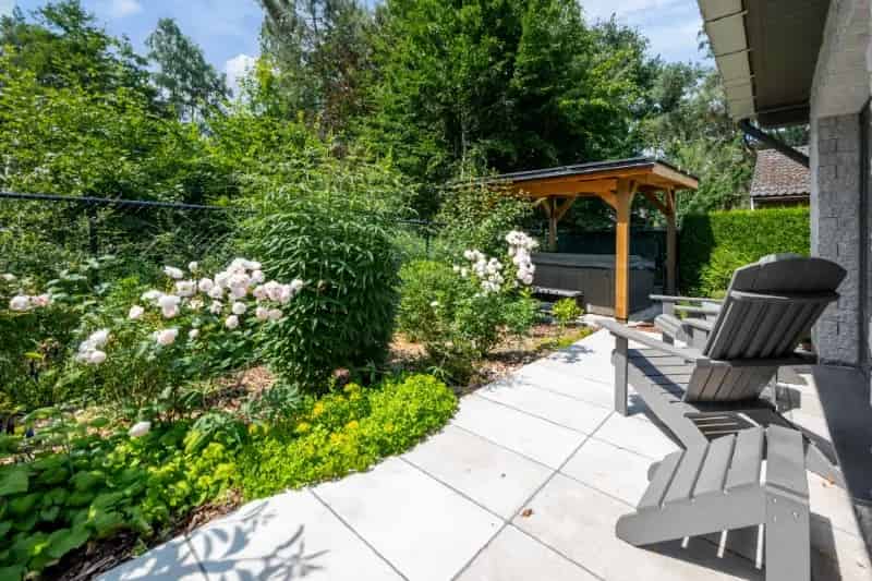 Huis te huur: Charmante woning met tuin in groene omgeving