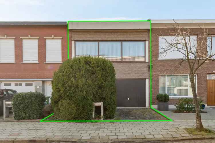 Huis te huur: 2 slaapkamers, garage, groot terras