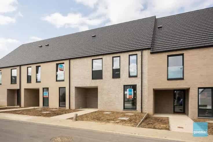 Nieuwbouw gezinswoning te Lede  - 5 slaapkamers - Energielabel A+