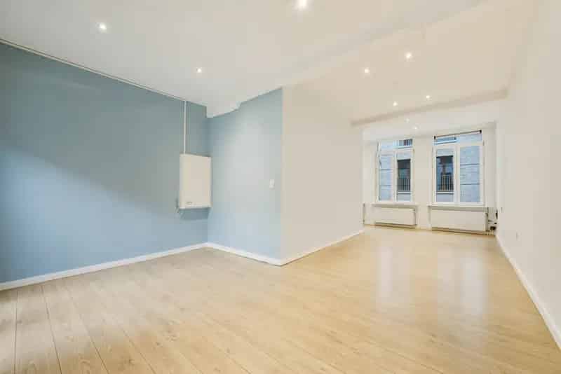 Appartement te huur Antwerpen: 1 slaapkamer, terras, ideale starterswoning
