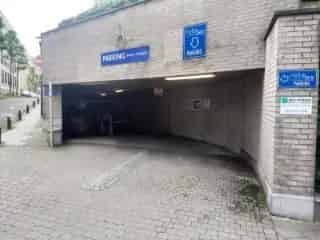 Parking te Huur Elsene - Ondergrondse Parking 24 7 Toegang