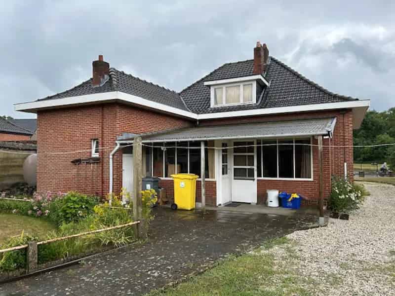 Huis te huur te renoveren 3 slaapkamers 7a 14ca