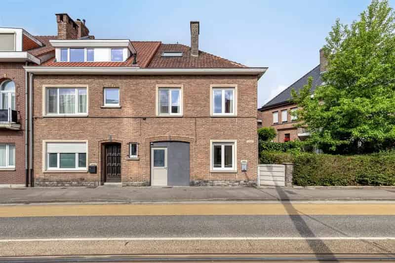 Huis te huur Gent: Ruime gerenoveerde woning toplocatie