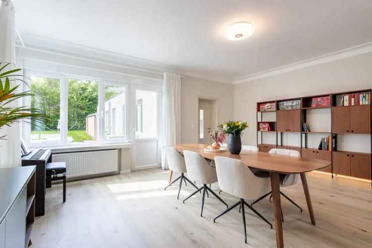 Huis te koop Dworp 5 slaapkamers garage tuin