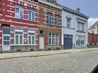 Huis te koop Doornik renovatieproject 208m² tuin
