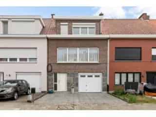 Huis te Koop Ekeren 3 slaapkamers Garage Tuin