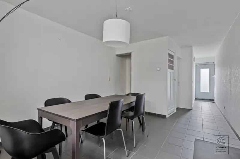Huis te koop Deurne 3 slaapkamers starterswoning