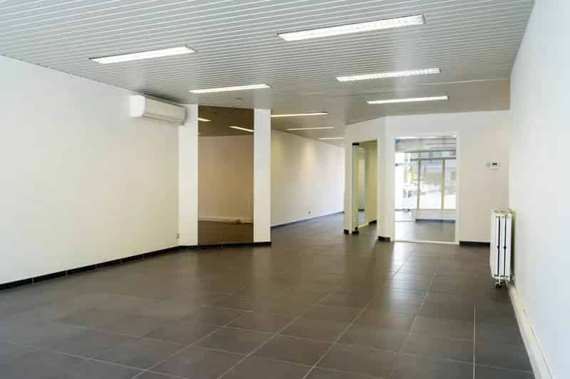 Centraal Pand Met Parking Volledige Aanbod