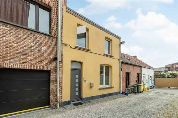 Recent gerenoveerde woning te Nijlen