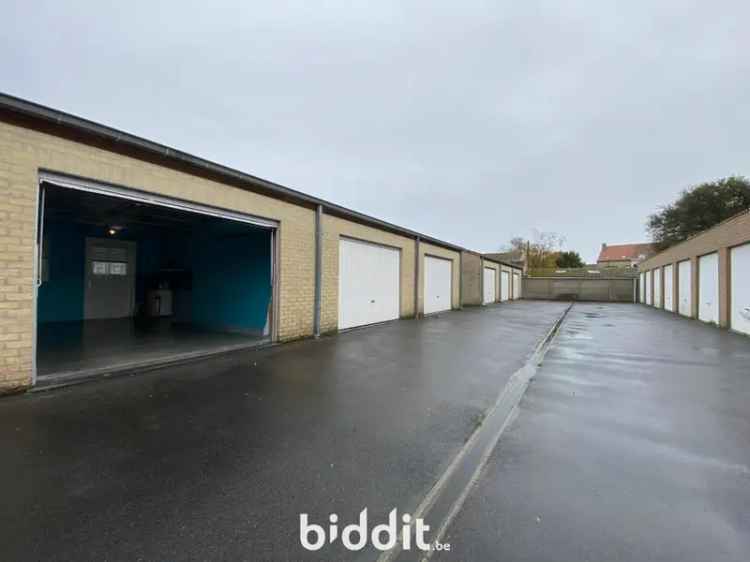 INSTAPKLARE WONING MET GARAGE