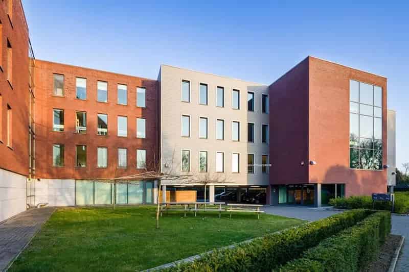 Kantoor te huur Zele 375m² Nabij E17