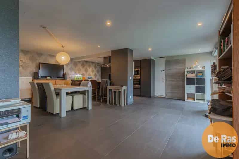 GAVERE Te renoveren woning met tuin nabij centrum