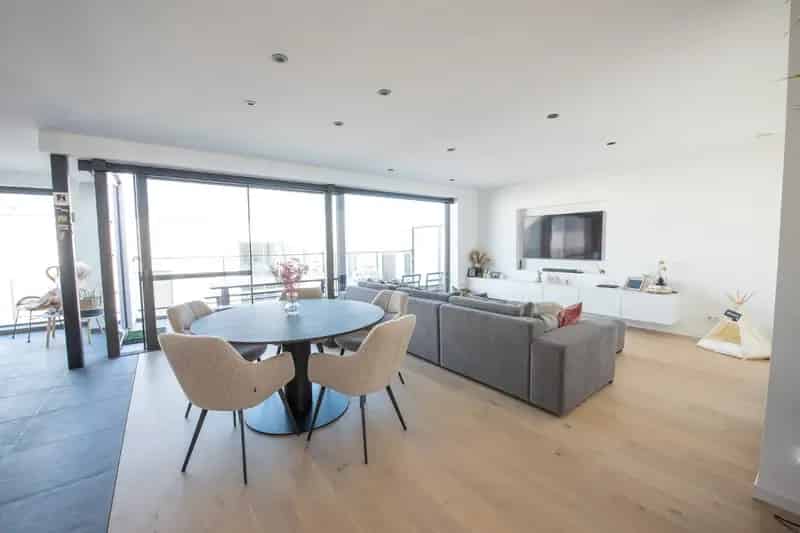 KMO-unit en Loft te Koop in Saspark Ooigem