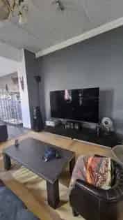Kamer met Badkamer in Industriele Loft te Huur