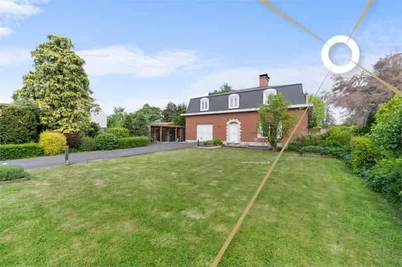 Huis te koop Ieper 4 slaapkamers grote tuin