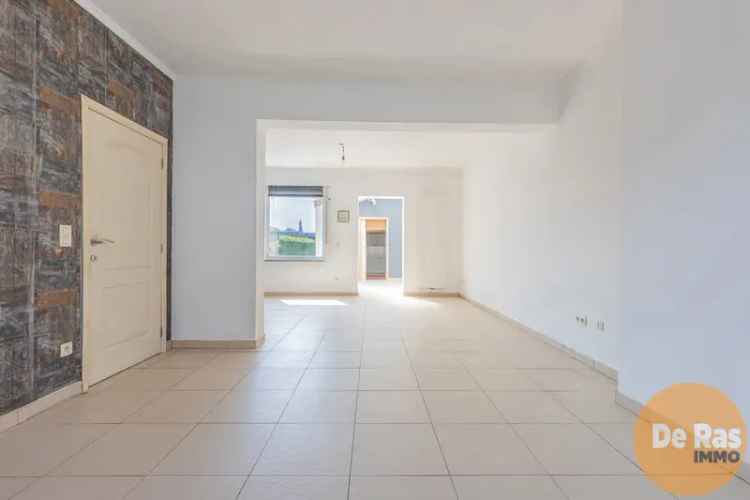 Huis te koop Impe: 3 slaapkamers, tuin, garage