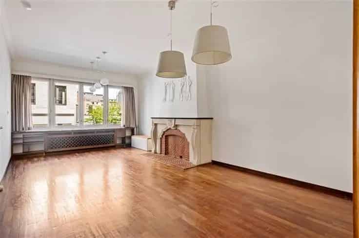 Appartement te koop Antwerpen 2 slaapkamers terras parking