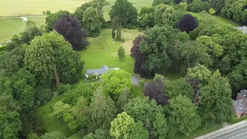 Landhuis met prachtig park 2 hectare