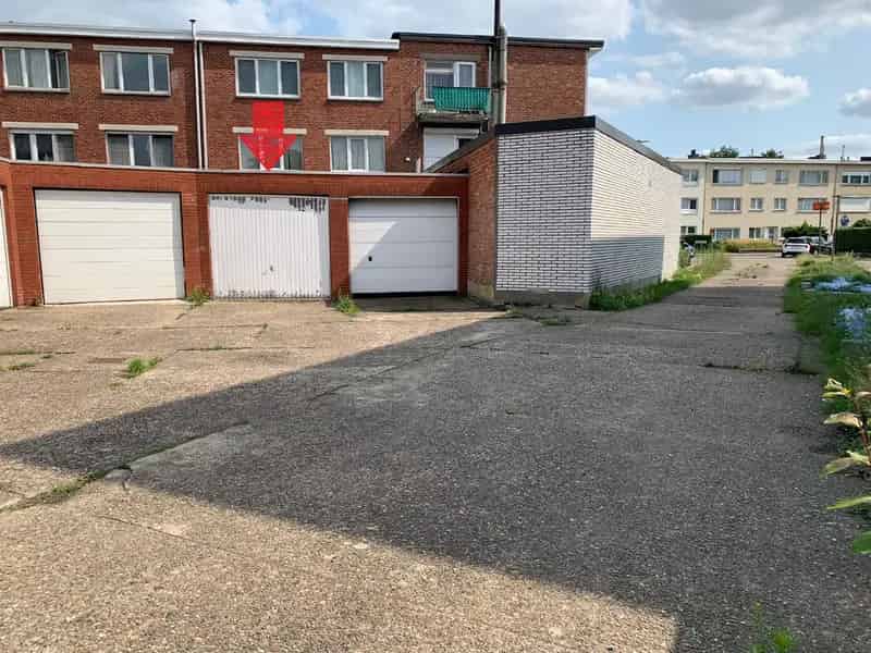 Garagebox te Koop in Klein Complex