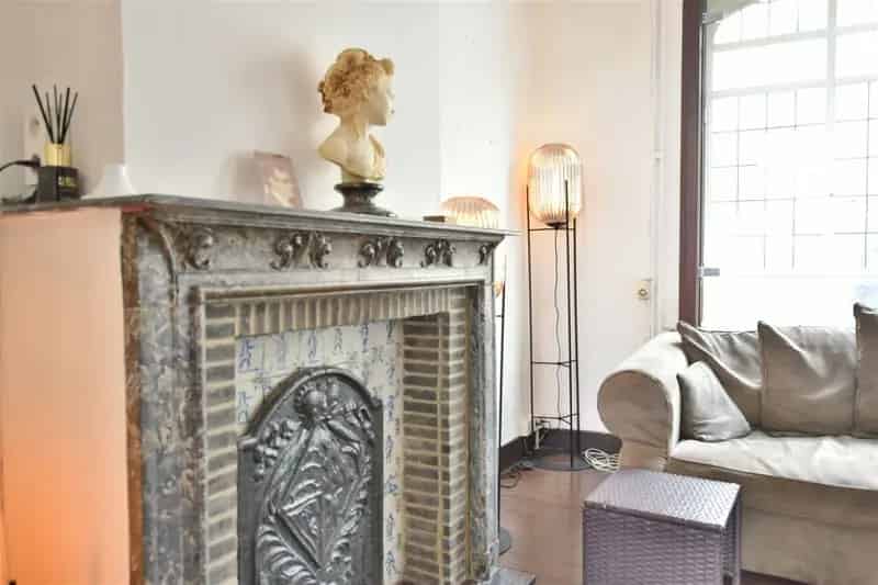 Huis te huur 6 slaapkamers Jacuzzi 80m2 Kelder Topligging