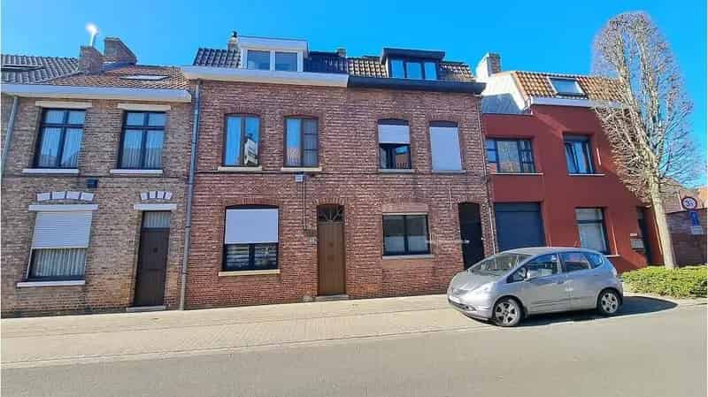 Huis te koop Assebroek 3 slaapkamers tuin zonnepanelen
