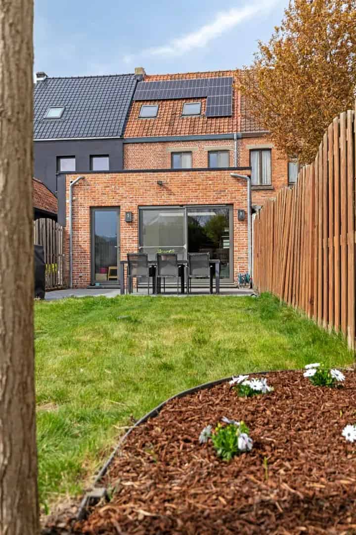 Huis te koop in Lokeren: Instapklare woning met comfort en energiezuinigheid